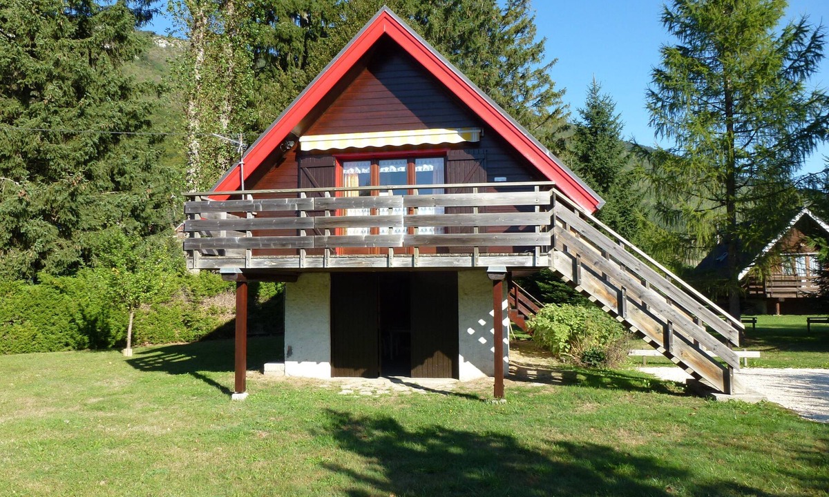 Lans-en-Vercors Ski Chalet | Chalet in Lans-en-Vercors, winter and summer leisure