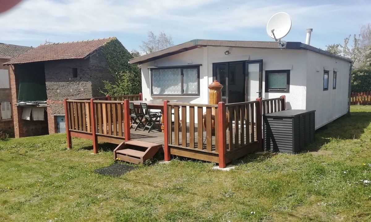 Vergongheon House | Chalet-style mobile home with 15-square-metre terrace, view of surrounding mountains