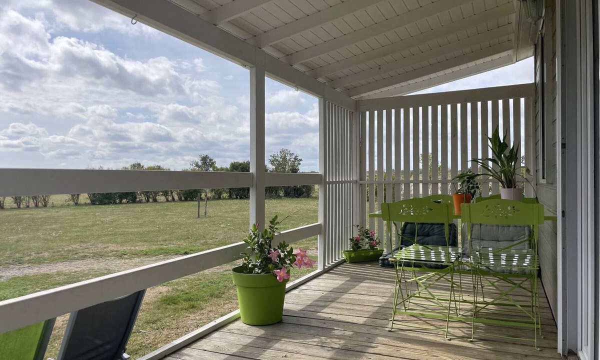 Pierrefitte-sur-Loire Cottage | Chalets with terrace, linen included in Pierrefitte-sur-Loire