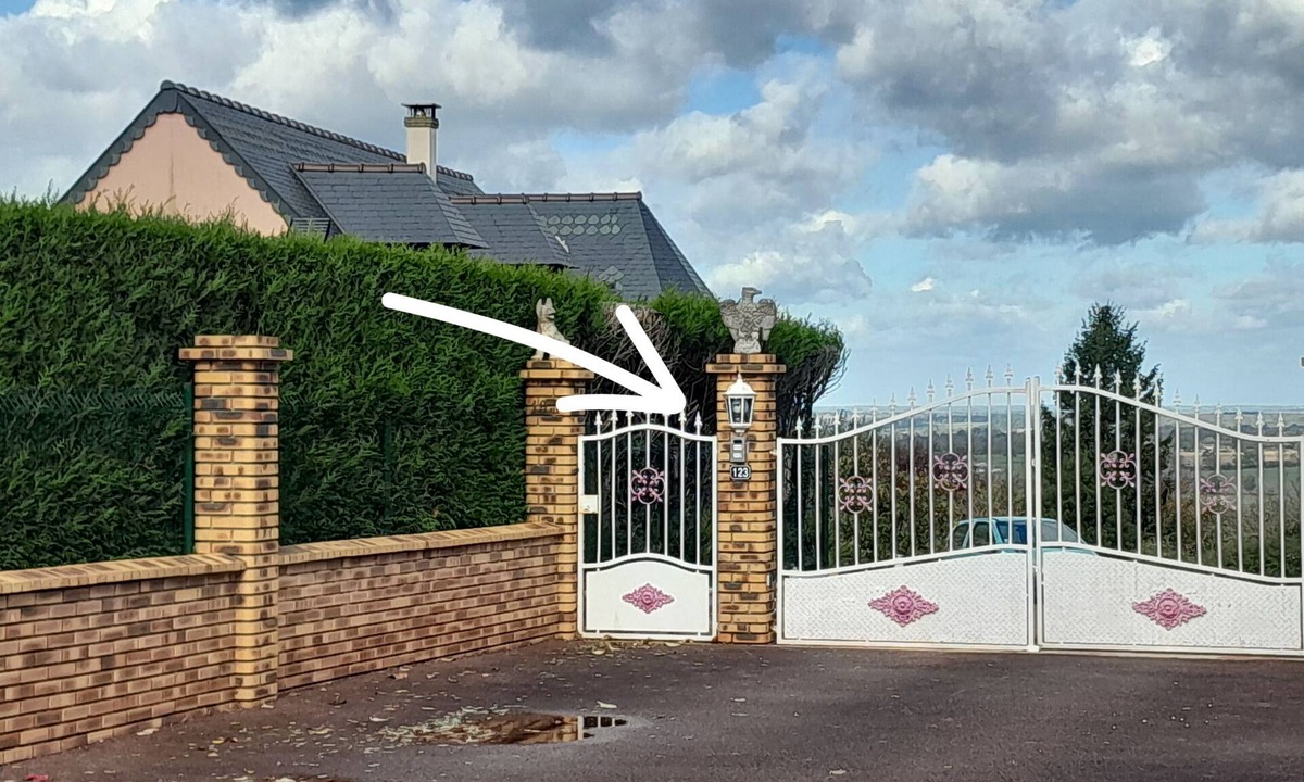 Caumont l'Evente House | Chambre à Louer 2 Personnes Avec Salle D'eau et WC Privatifs