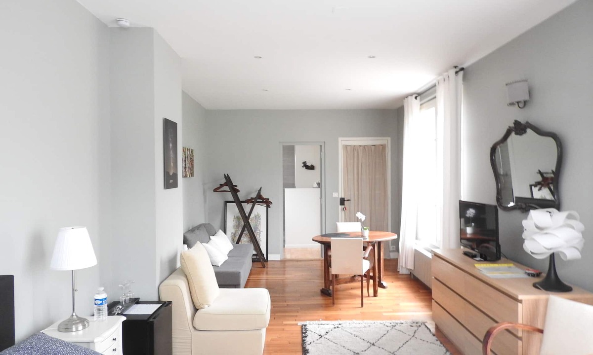 Bois-le-Roi Bed & Breakfast | Chambre d'hôte La Bacotterie