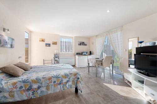 Plougoulm Bed & Breakfast | Chambre d'hote chez Odile