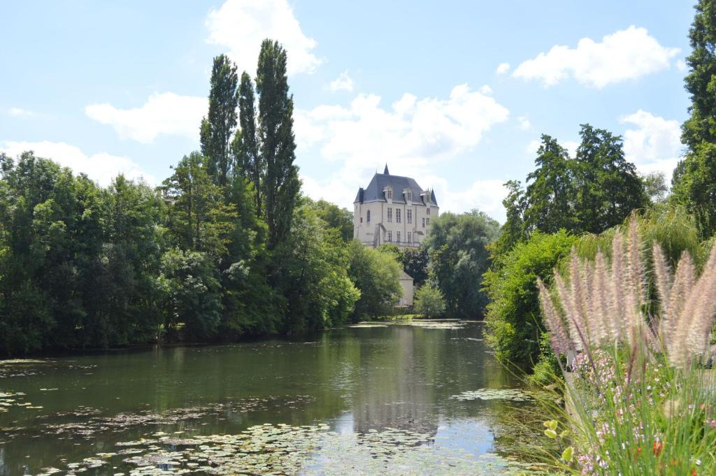 Chateauroux Bed & Breakfast | Chambre « Les Marins »