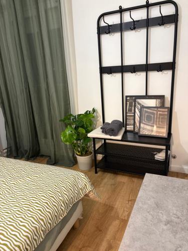 Colombes House | Chambre privée dans un appartement partagé