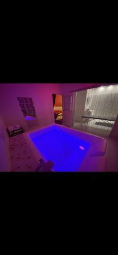 Estagel House | Chambre Romantique & Spa-Balnéo
