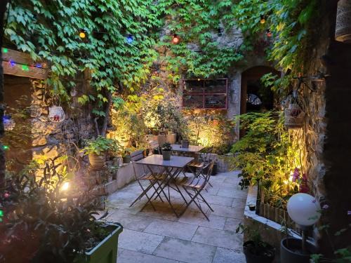 Saint-Pierre-des-Champs Bed & Breakfast | Chambres d hôtes Le clos des vins d anges
