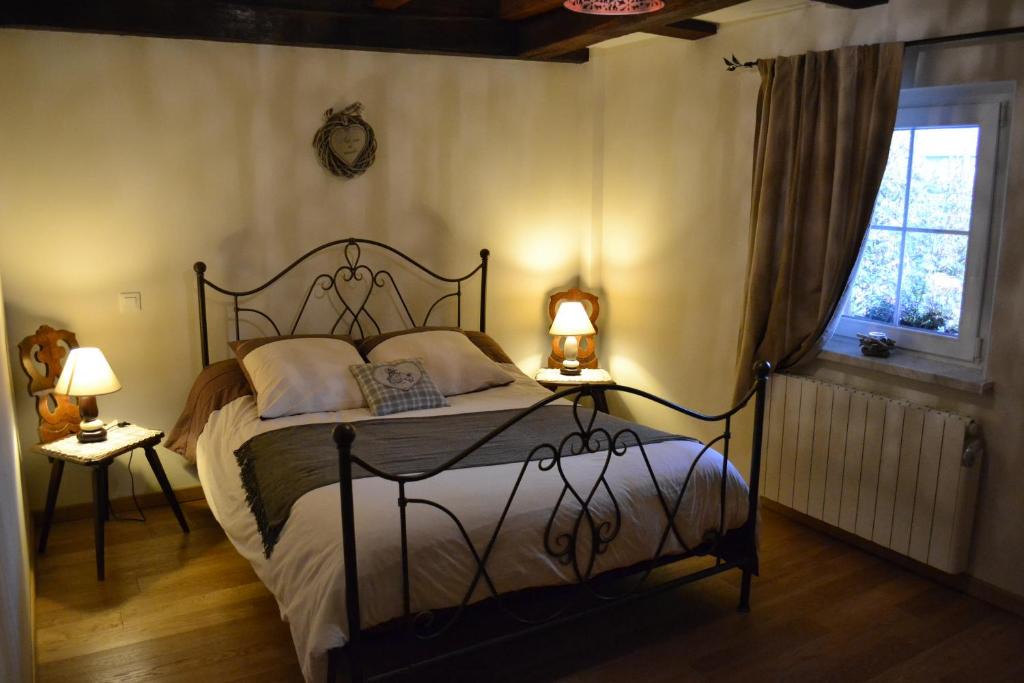 Schillersdorf Bed & Breakfast | Chambres d'Hôtes S'burehiesel