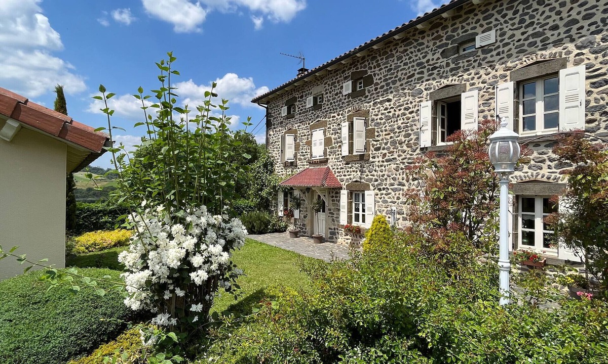 Saint-Paulien Cottage | Character house in the heart of the village