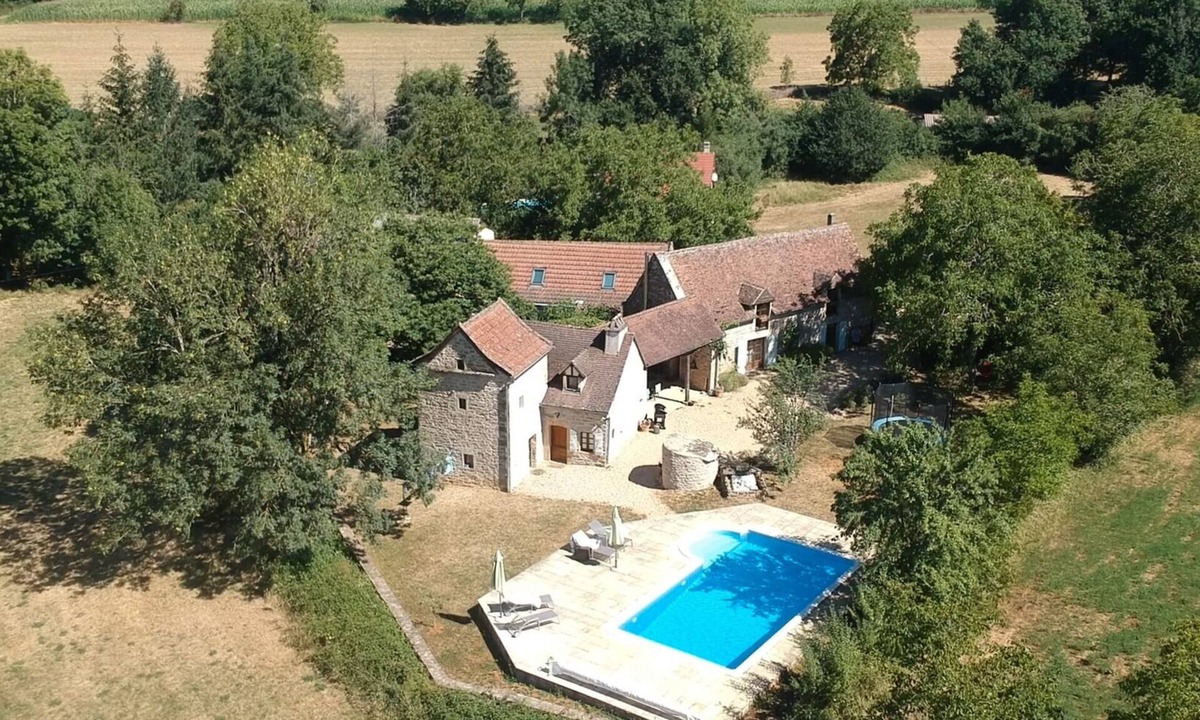 Saint-Projet Cottage | Character house with swimming pool in the heart of the Causses du Quercy nature park