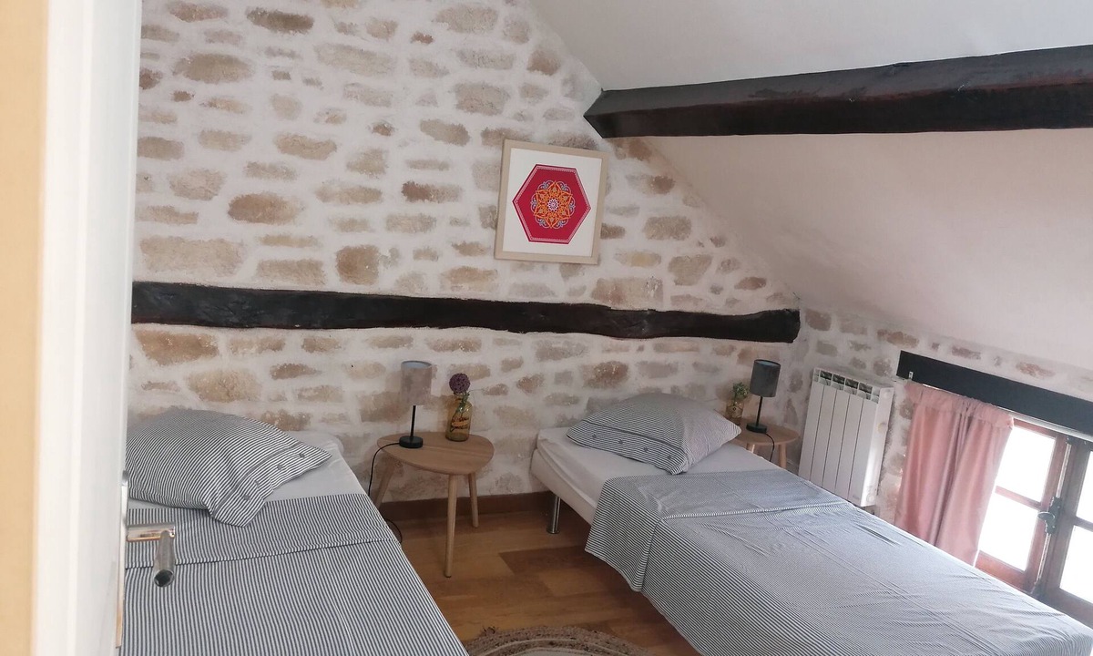 Echarcon Apartment | Charm of the stone.