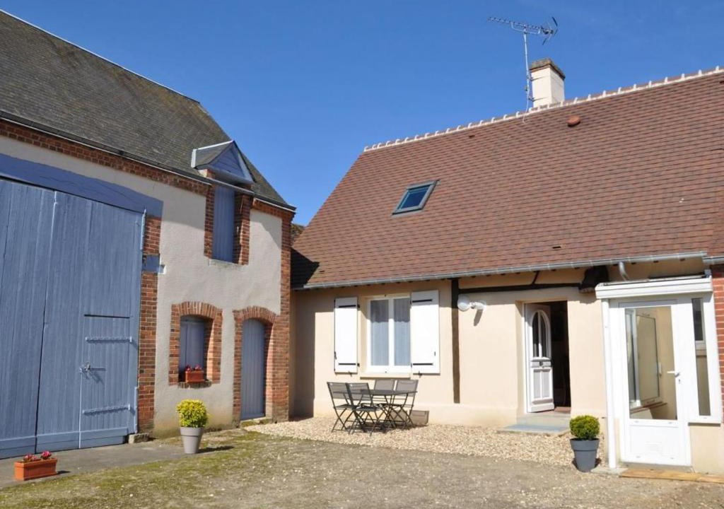 Coullons House | Charmant gîte solognot avec cour privative, proche commerces et nature - FR-1-590-16