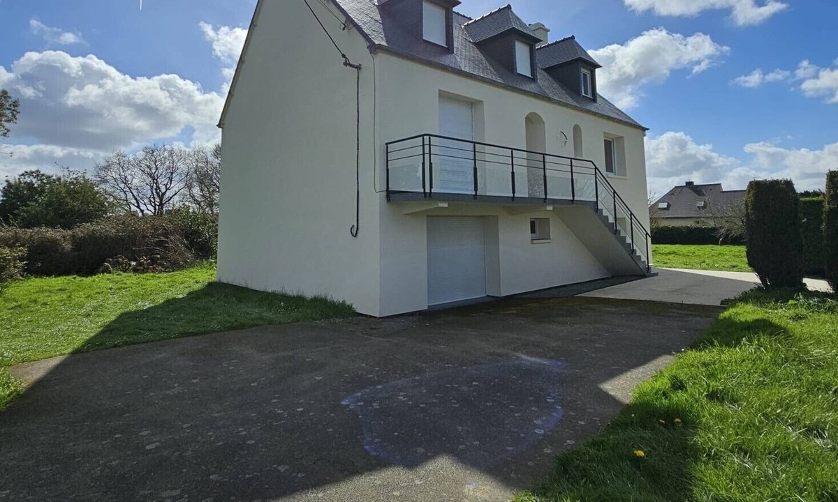 Plouezec House | Charmante Maison Familiale, Idéalement Située Pour un Séjour en Bord de mer