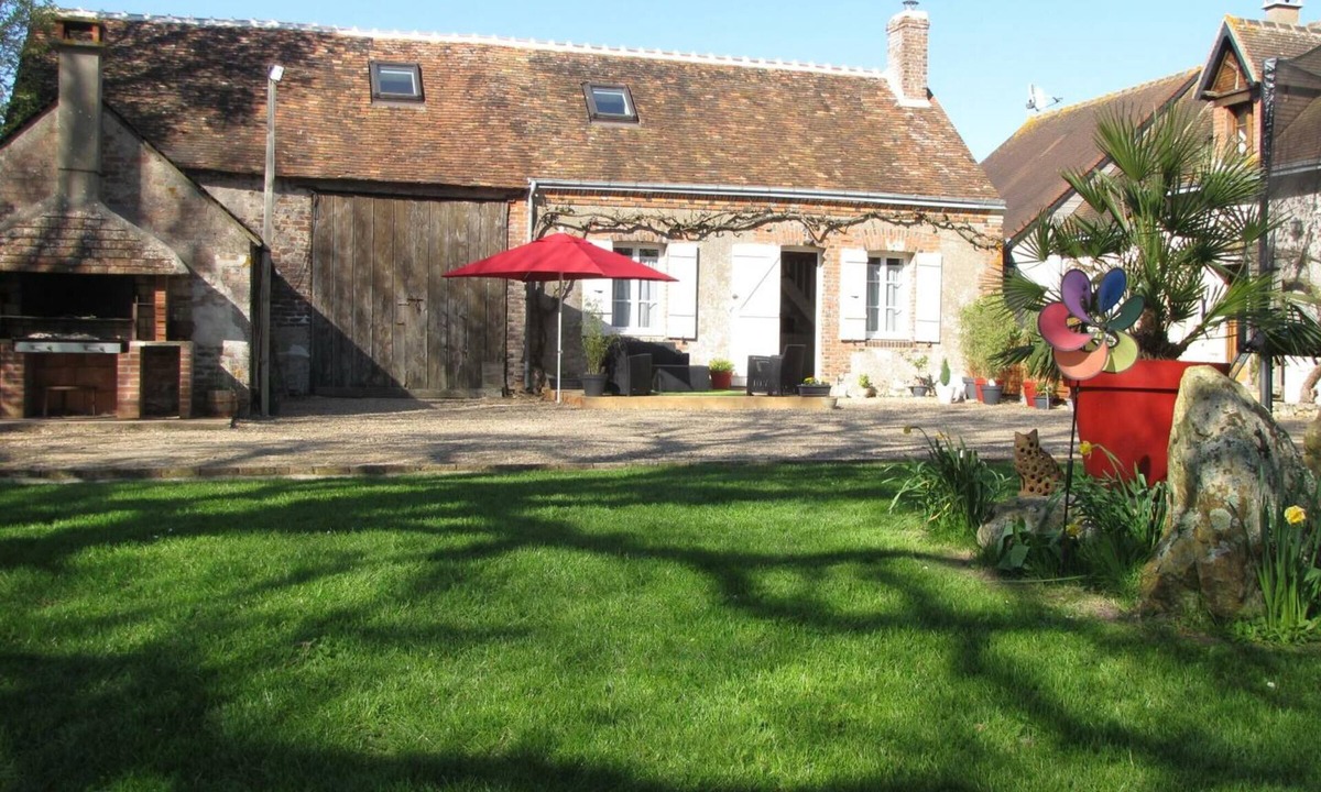 Saint-Nicolas-des-Motets Cottage | Charming gîte 30 min from Amboise