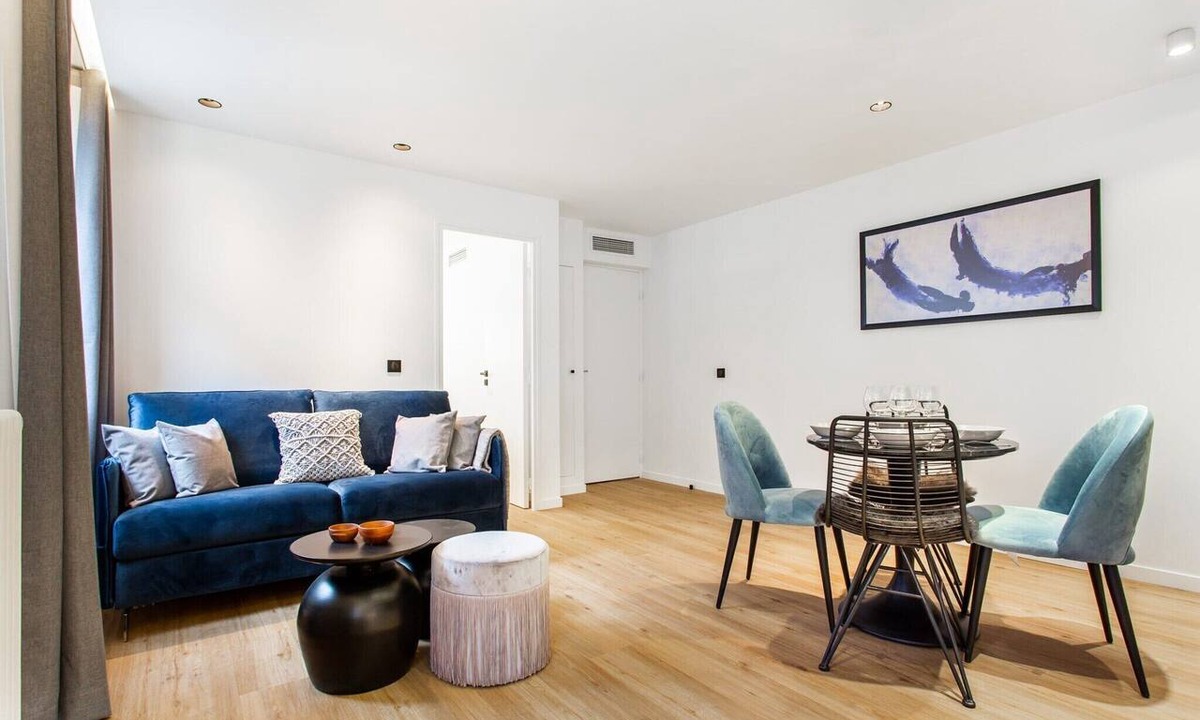 Hopital Saint-Louis Apartment | Charming apartment - 1BR/4P - Canal St Martin