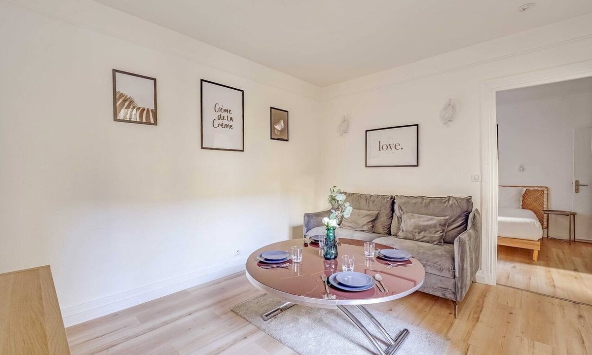 Quartier de la Porte-Saint-Denis Apartment | Charming apartment - 1BR/4P- Gare de l'Est