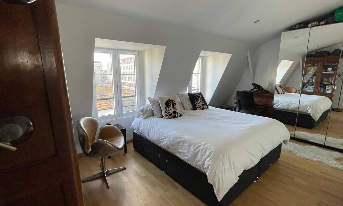 Gambetta Apartment | Charming apartment with sunny terrace 10 minutes' walk from La Défense
