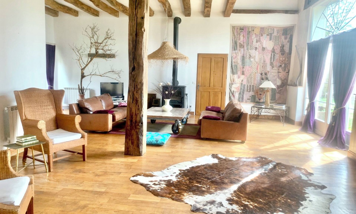 Cosne-Cours-sur-Loire Cottage | Charming cottage, countryside Cycling and Sancerre wine tasting, 1h30 from Paris
