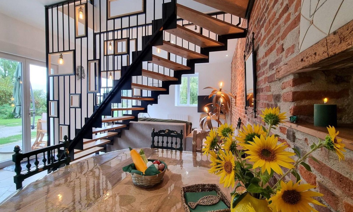 Precieux Cottage | Charming cottage for 5 with terrace and nature in Précieux