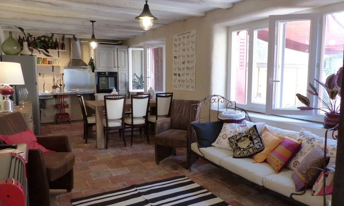 Vicq Cottage | Charming Cottage in 17th Century Farm with Internet