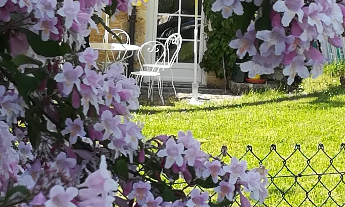 Borreze House | Charming cottage in black Périgord: "Le Cottage"