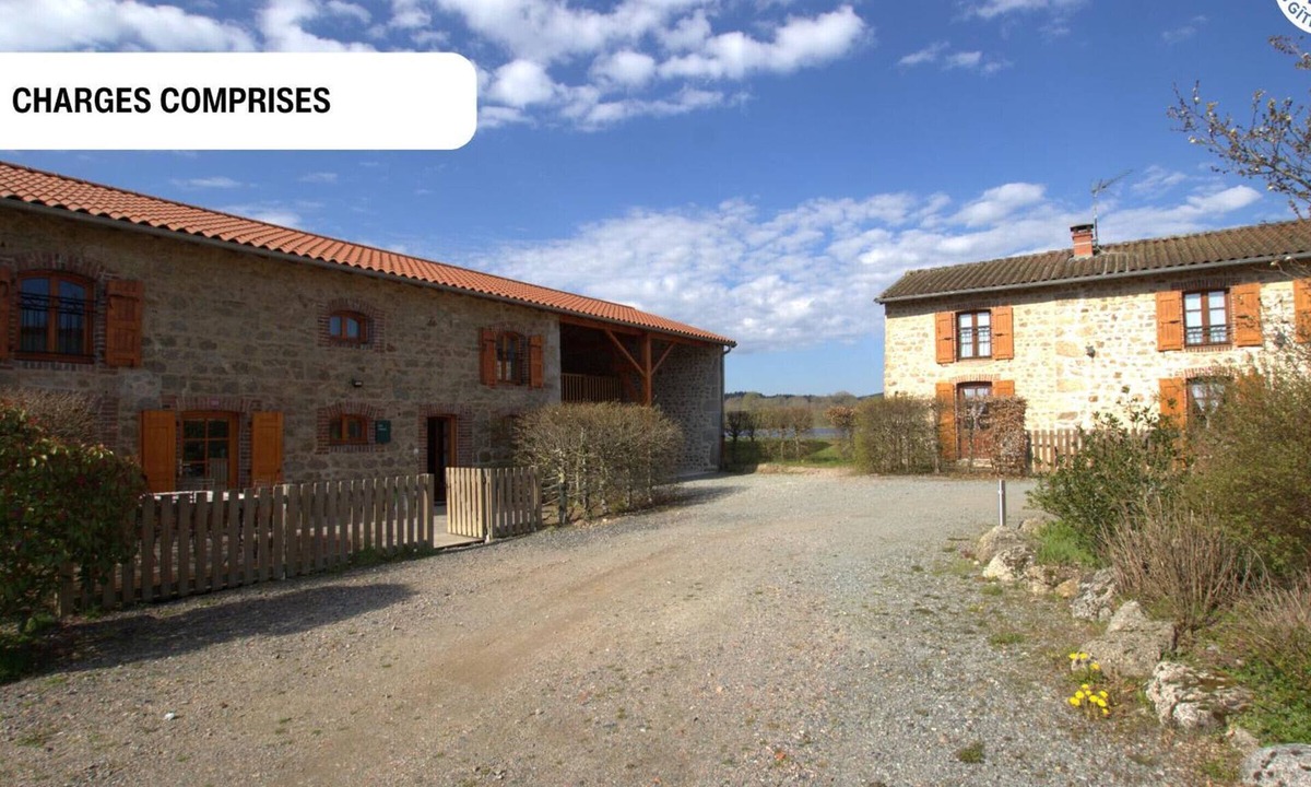 Les Salles Cottage | Charming estate 2 cottages, 15 people, pets allowed, wifi