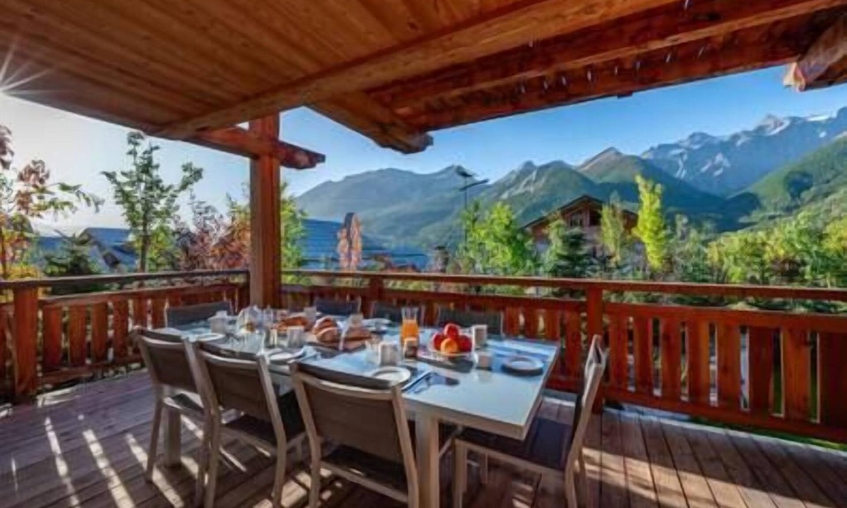 Monetier-les-Bains Ski Chalet | Charming Chalet & SPA - Serre Chevalier