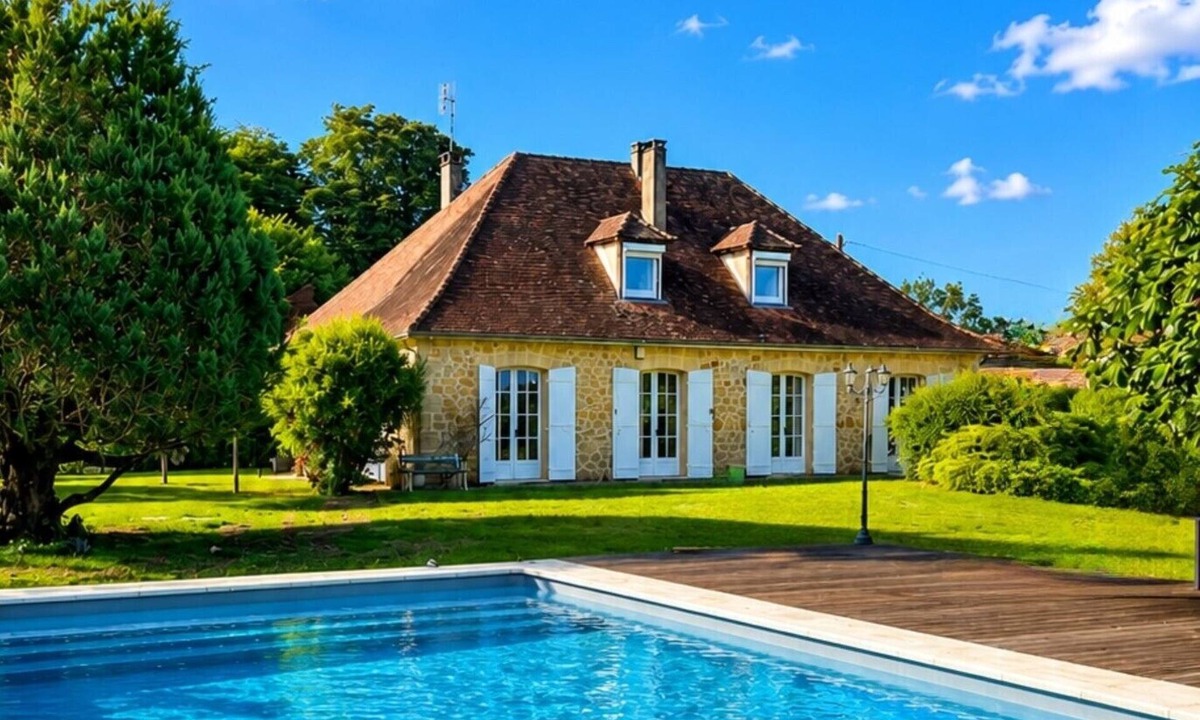 Eynesse House | Charming house on the banks of the Dordogne river