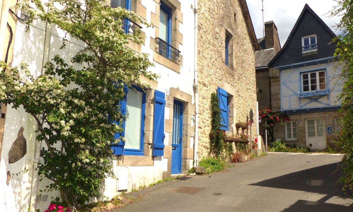 Port de St Goustan Ski Chalet | Charming house on the quays of St Goustan