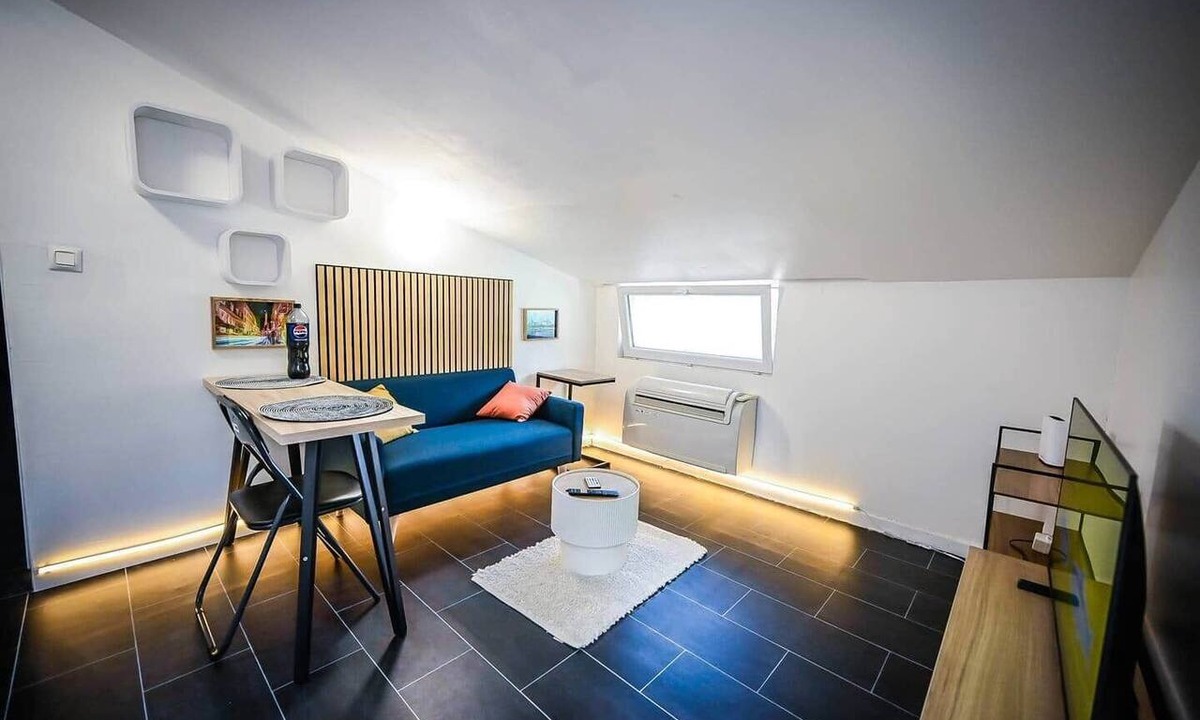 Melun House | Charming one-bedroom apartment in the heart of Melun