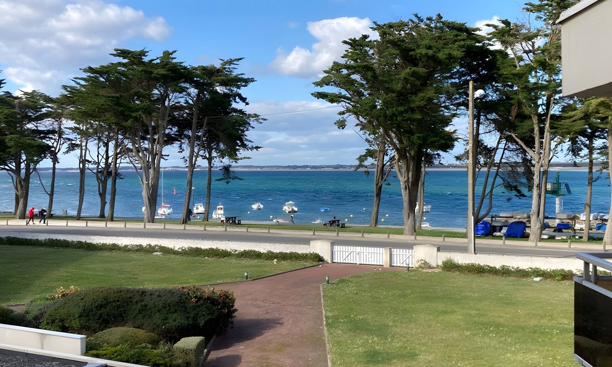 Le Croisic Apartment | Charming Seafront Apartment in Le Croisic