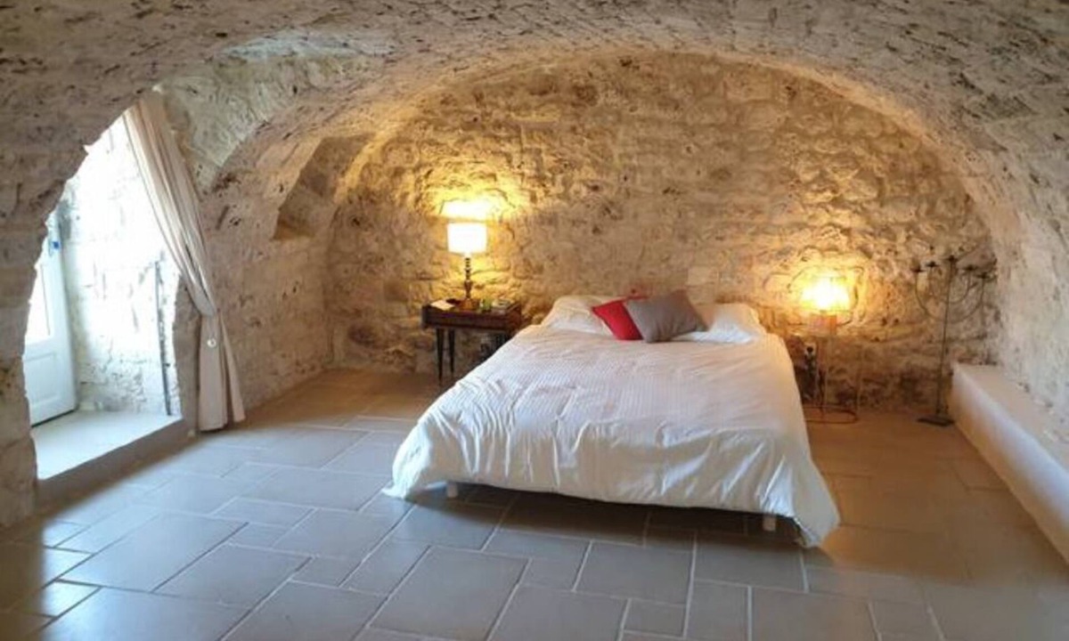 Sainte-Juliette Cottage | Charming stone french Gite in South West for holidays with swimming pool