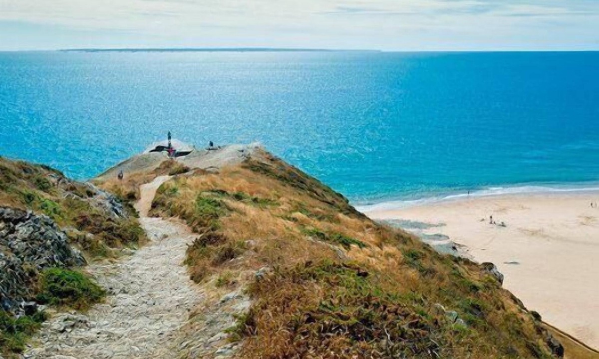 Portbail House | Charming stone house close to the sea
