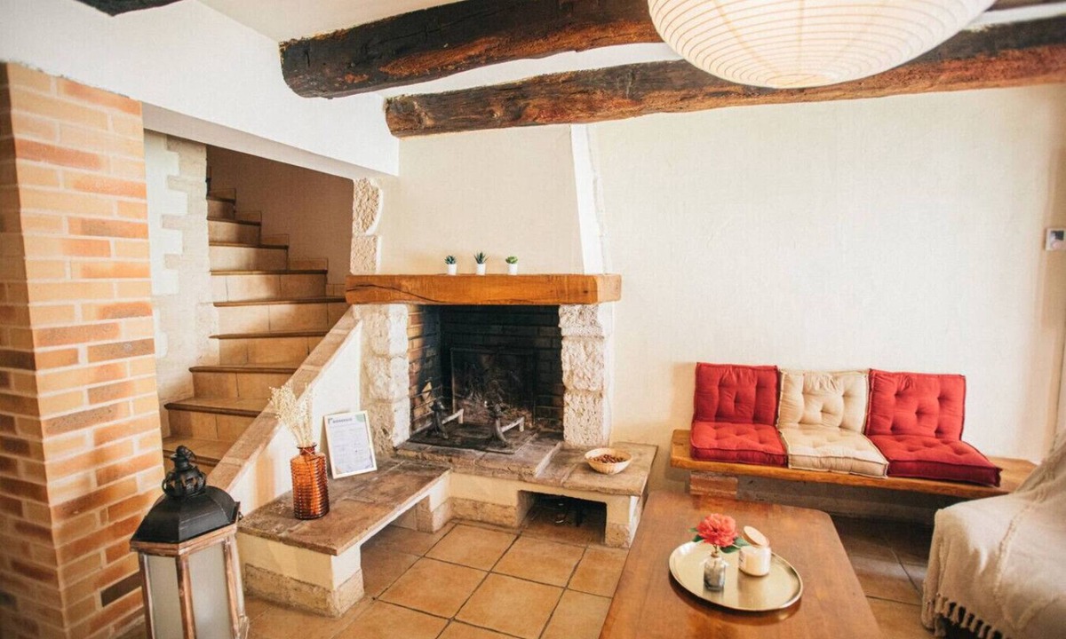 Montpezat-de-Quercy Villa | Charming town house in the heart of a medieval town