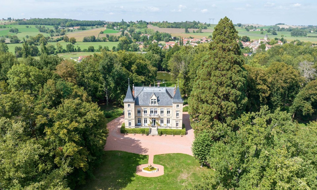 Magnet Other | Chateau Des Daims - Six Bedroom Castle, Sleeps 12