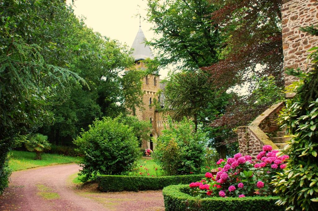 Comblessac House | Chateau du Mur