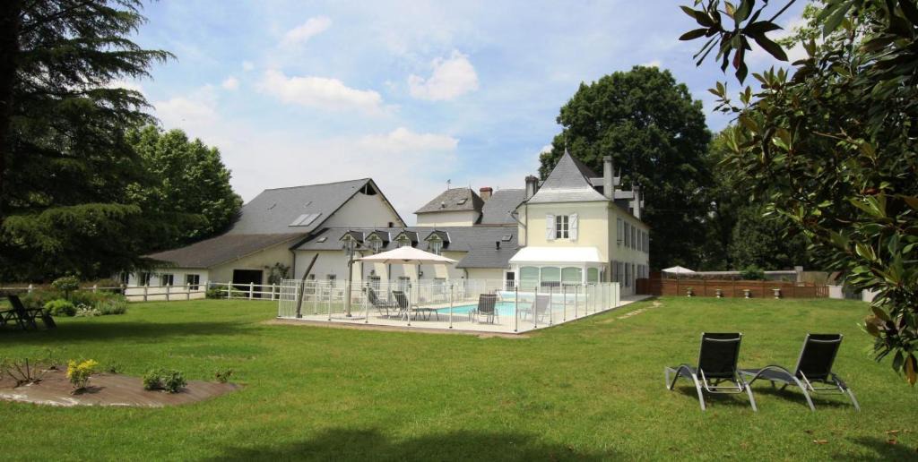 Poey-d'Oloron Bed & Breakfast | Chez civit pedelaborde