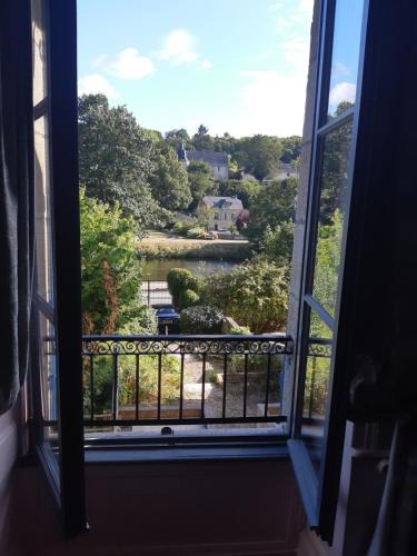 Josselin House | Chez Dizjon, a stunning canalside property