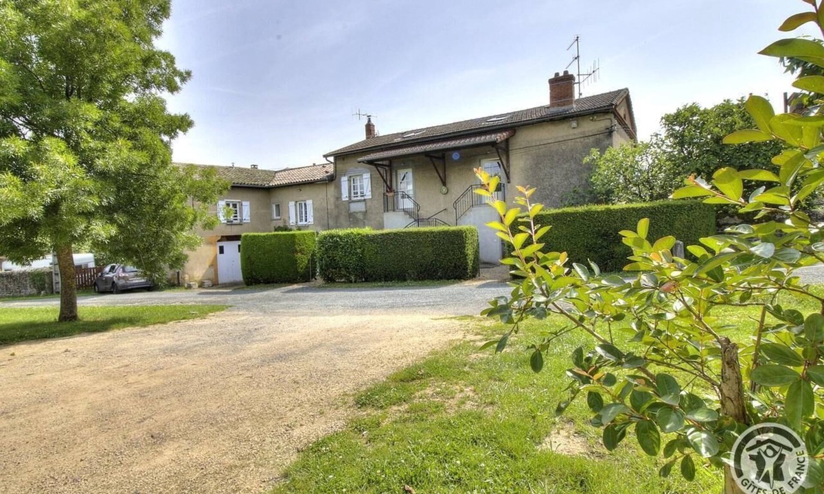 Saint-Julien House | Chez Etienne - SAINT-JULIEN