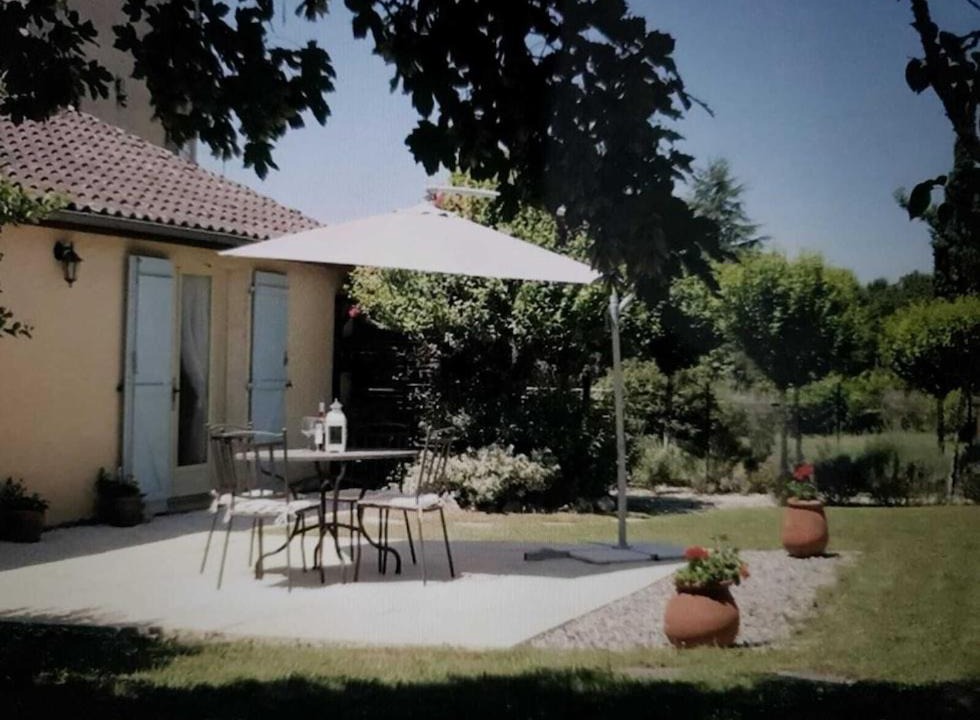 Fumel House | Chez Louis Gites