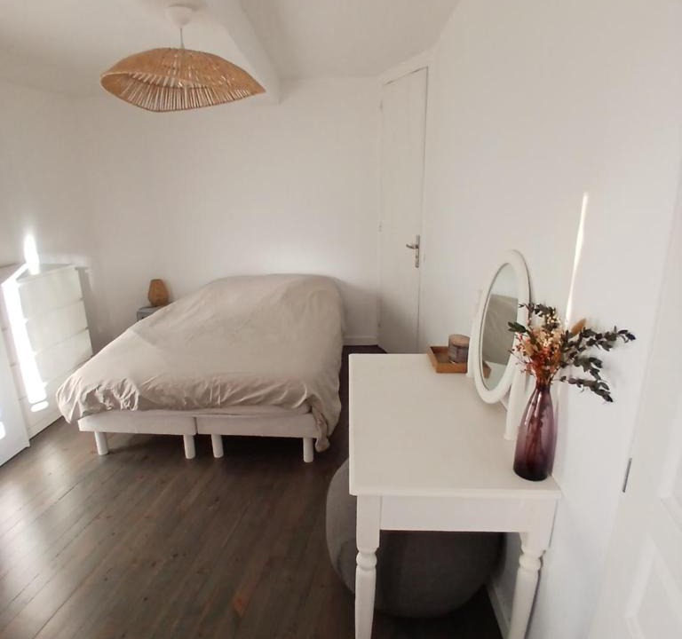 Mende House | Chez MU & CHRIS