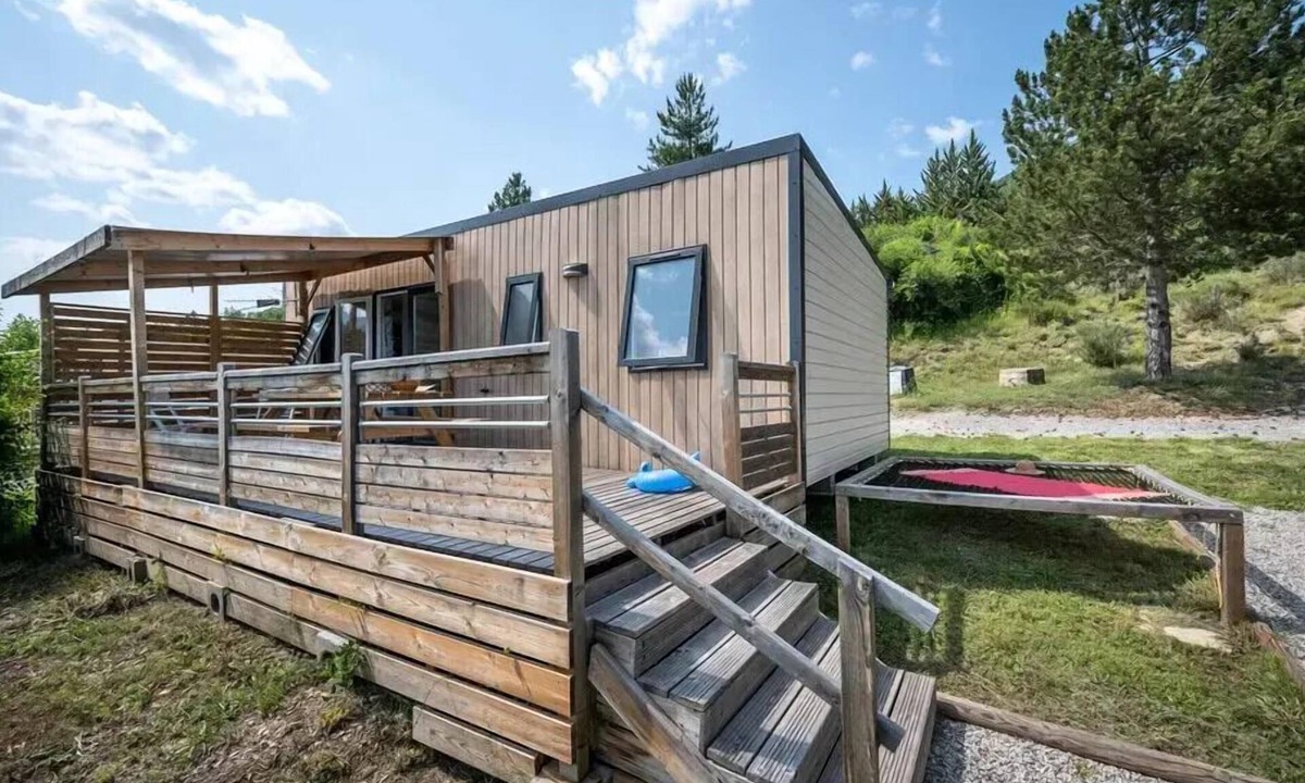 Serres House | Ciela Privilège Mobile Home - 3 bedrooms - Dishwasher, barbecue; sleeps 6