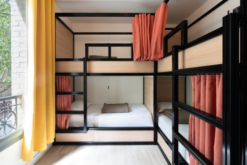 Flandres Hostel | City Inn Paris
