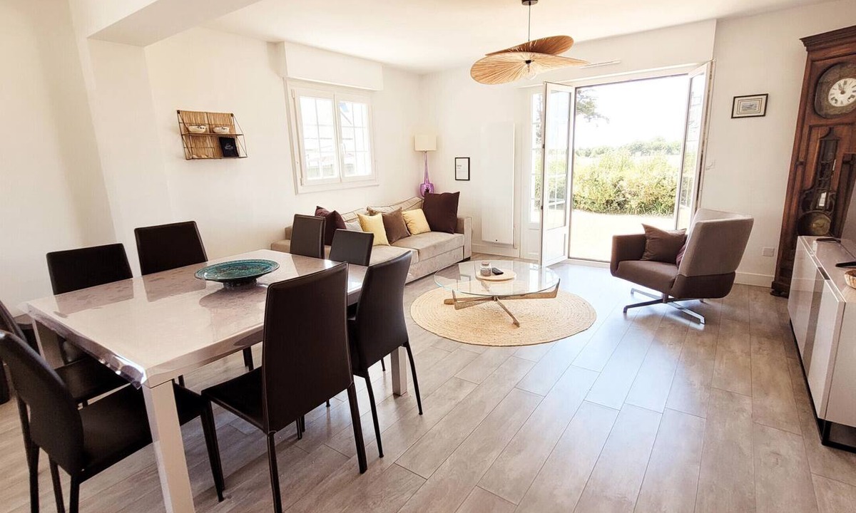 Erdeven Ski Chalet | Comfortable family home near the beach