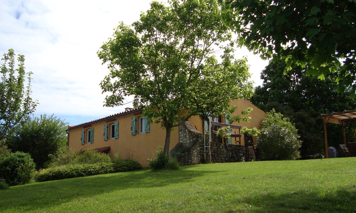 Valroufie Cottage | Comfortable 2 bed gite with pool. Dog friendly!