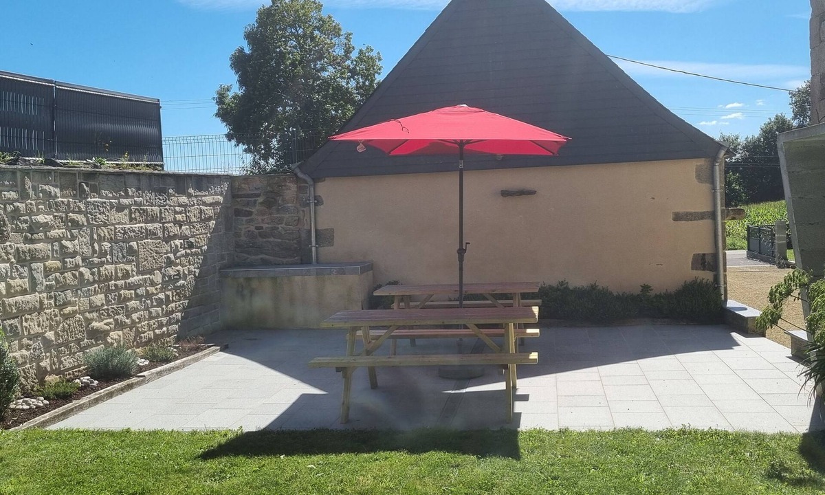Landudal House | Comfortable gîte for 6 people located in a quiet village near Quimper.