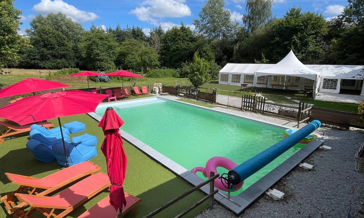 Cleguerec Villa | Complete Domaine Les Hiboux with Heated Pool and Reception Hall
