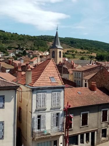 Massiac Apartment | coquelicot
