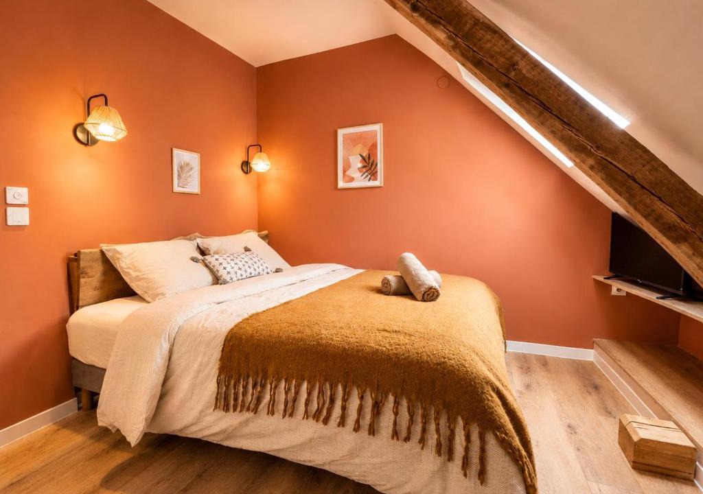 Sarreguemines Apartment | Cosy sous les toits - Charme et modernité