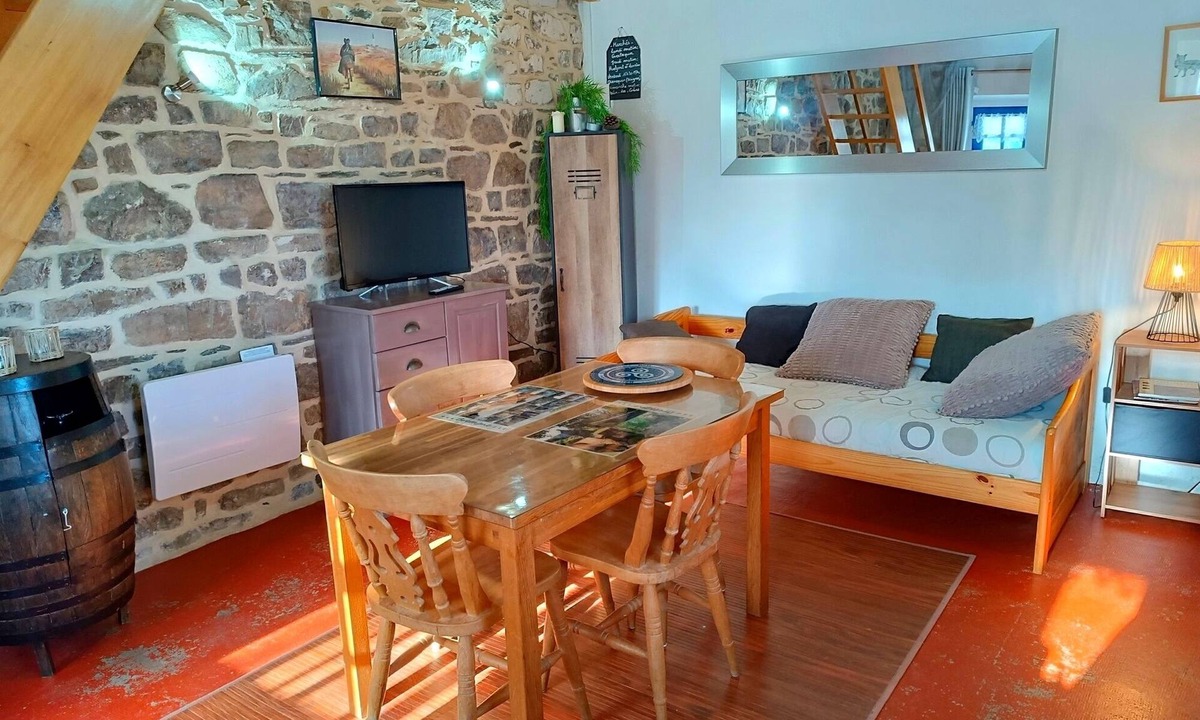 Scrignac Cottage | Cosy stone cottage for 2, Monts d'Arrée, near Huelgoat.