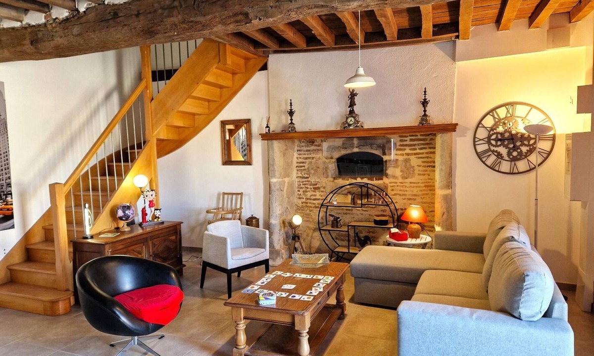 Charroux Cottage | Cottage for 6 near Vichy - Nature and Comfort